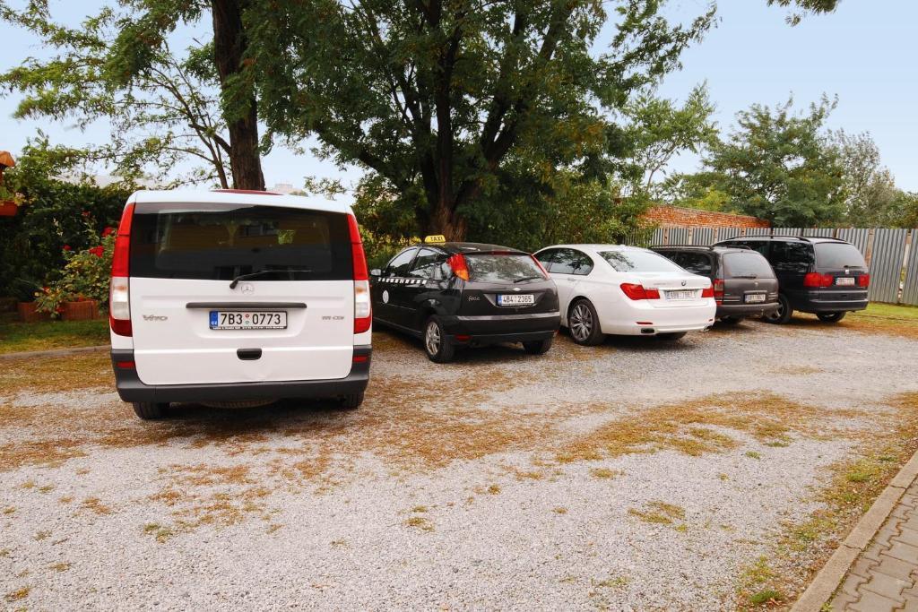 Expres Atack Penzion Brno Ngoại thất bức ảnh
